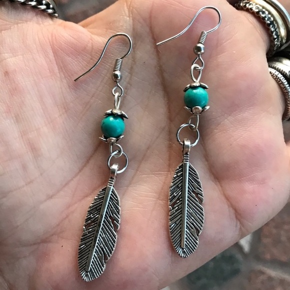 🔴Sale ! Turquoise silver leaf dangly earrings - Picture 3 of 11